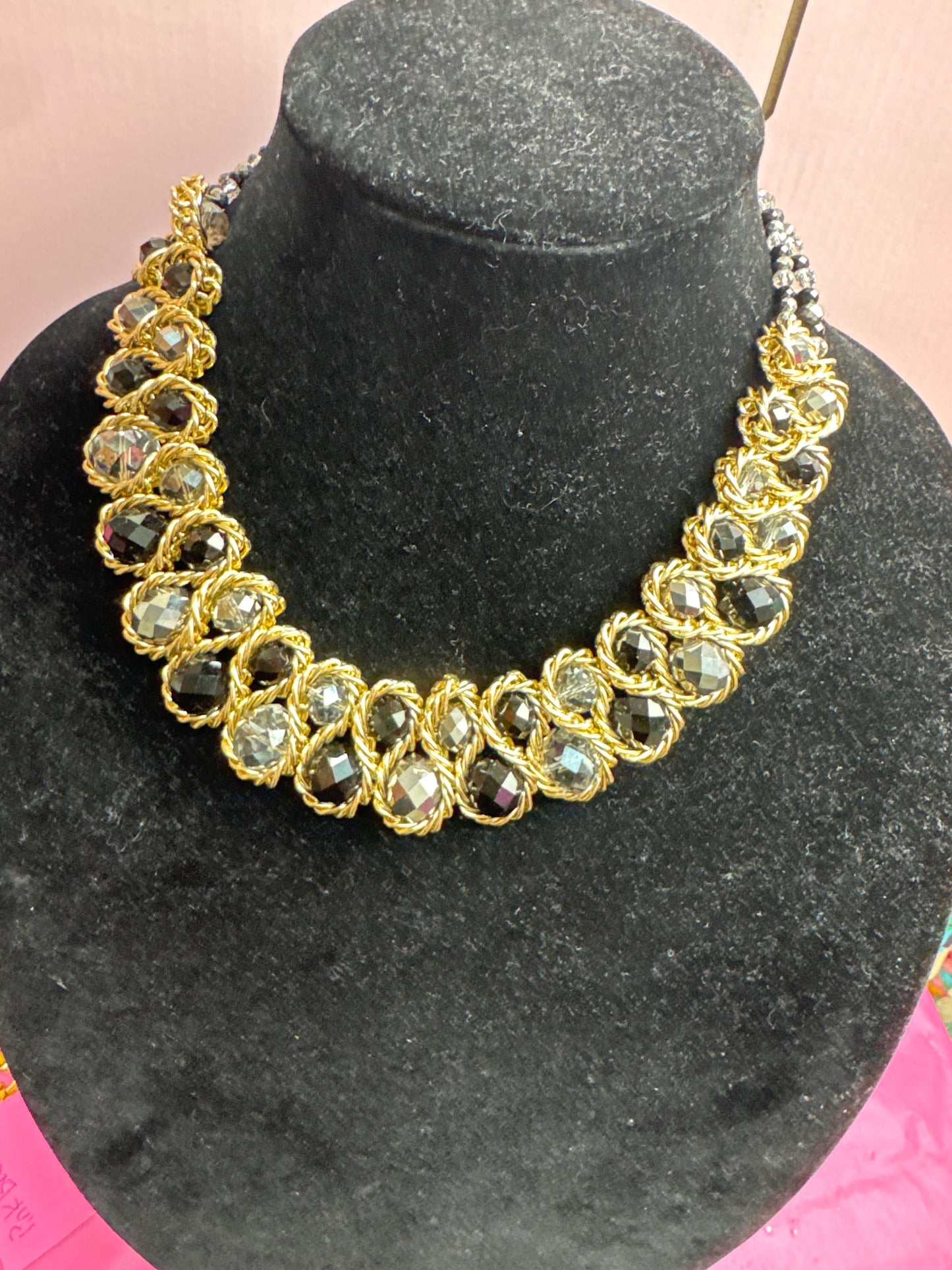 LADY BLACK SILVER NECKLACE