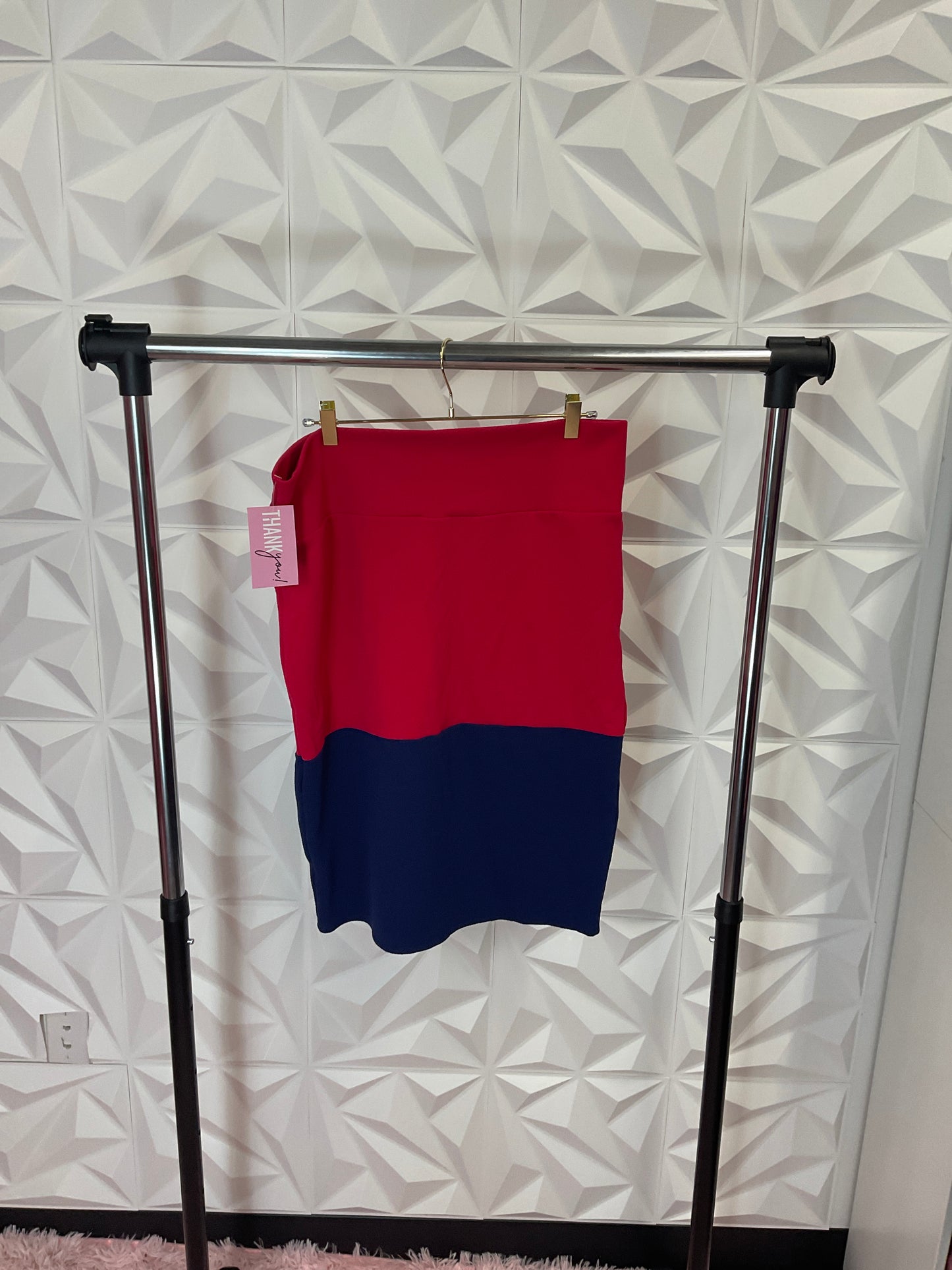 10/7 LADY PINK AND BLUE PENCIL SKIRT SZ 2X