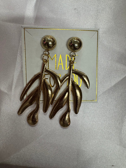 Lady Glam Leaves Earrings