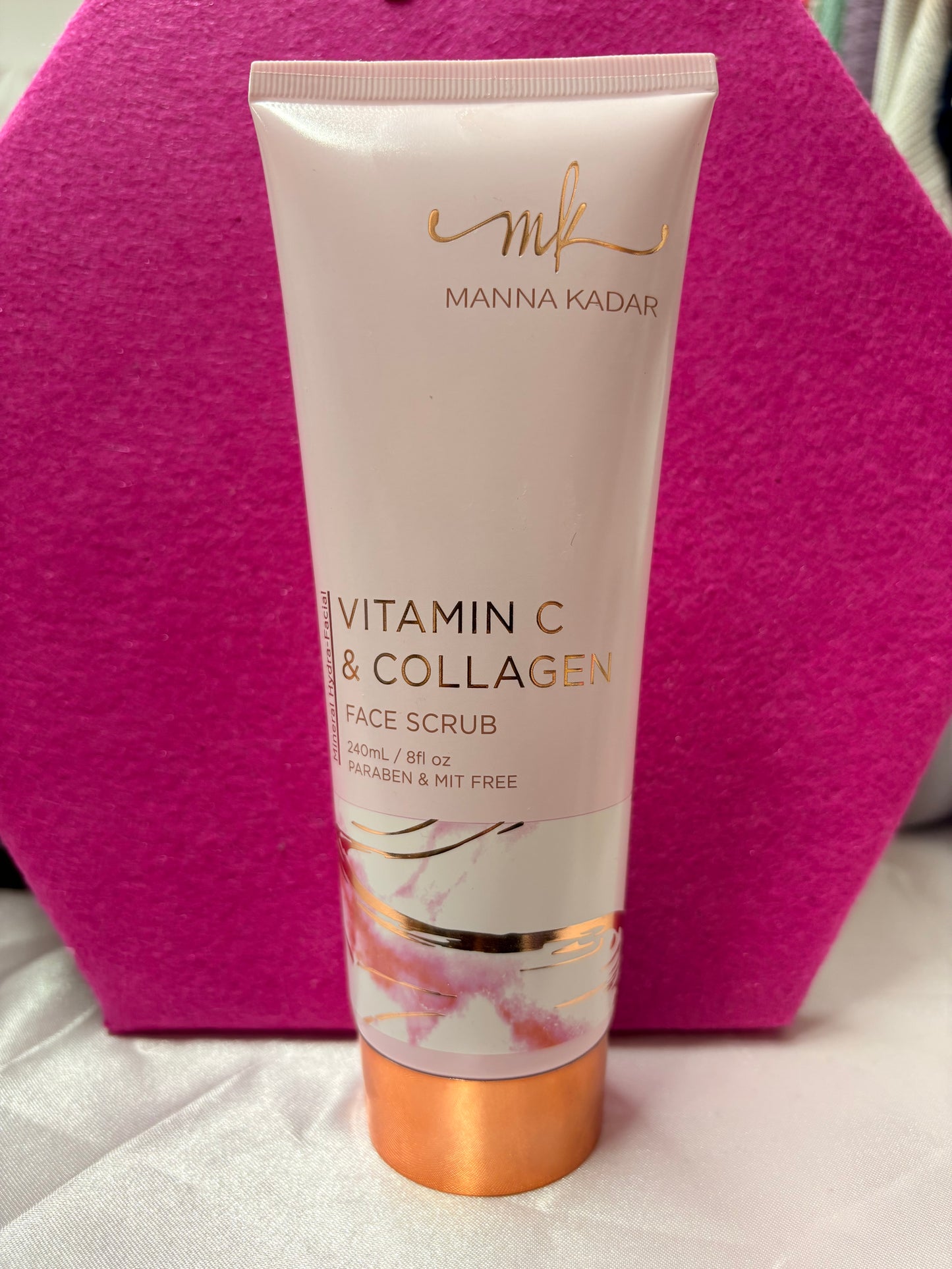 Vitamin C & Collagen Face Scrub