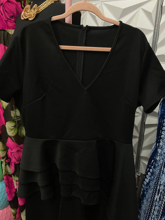 3/5 Lady Black Classy Ruffled High Low sz 3x
