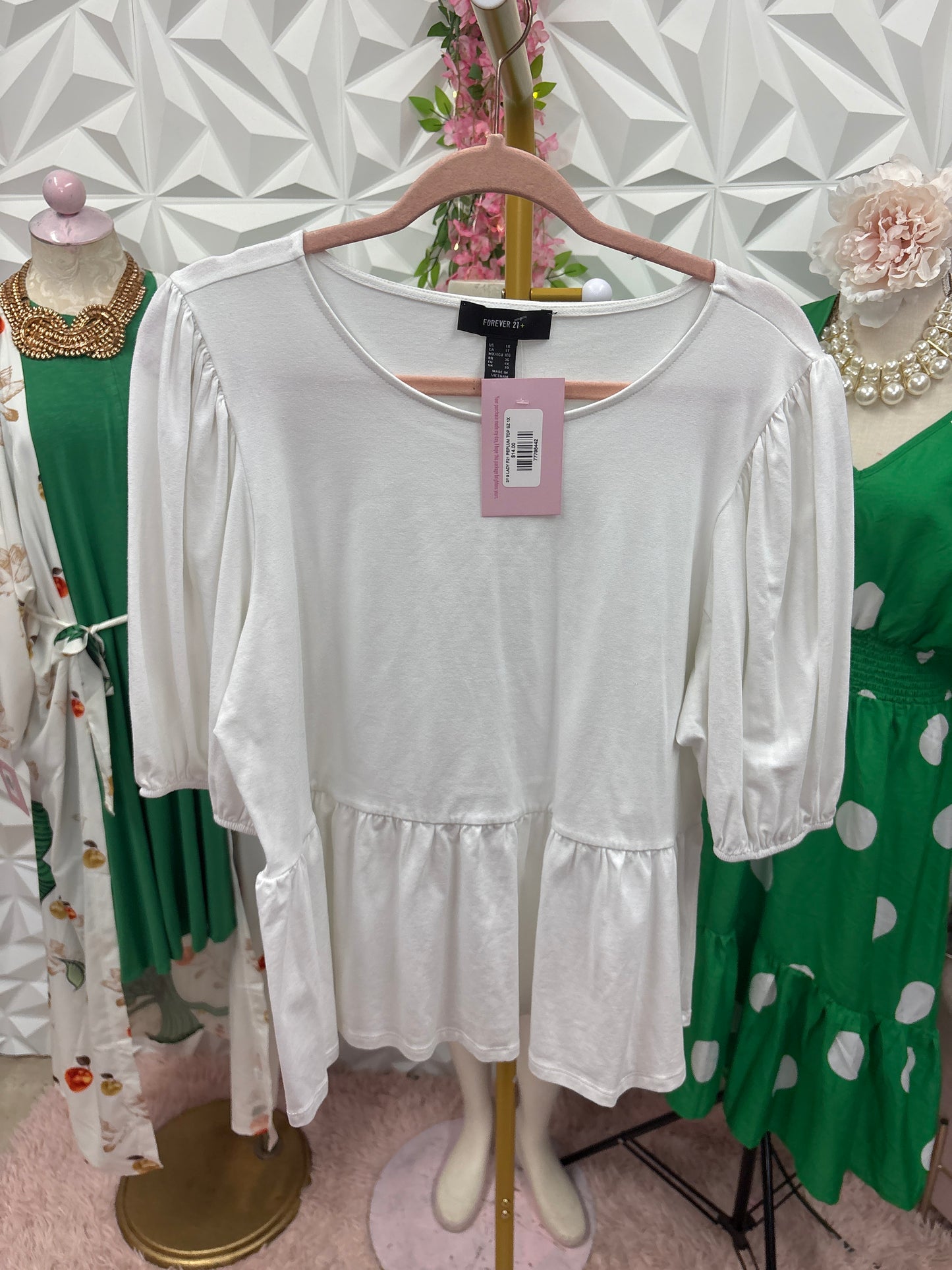 2/19 LADY F21 PEPLUM TOP SZ 1X