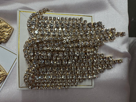 Lady Queen’s Court Earrings