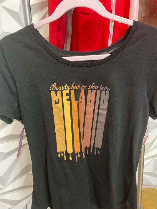 2/6 Lady Melanin Tee Sz L