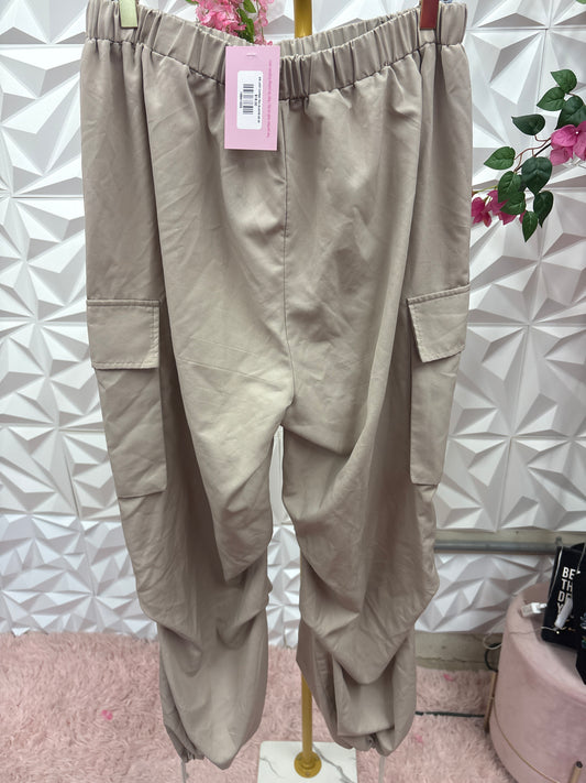 2/9 LADY CARGO TAN SLACKS SZ 2X