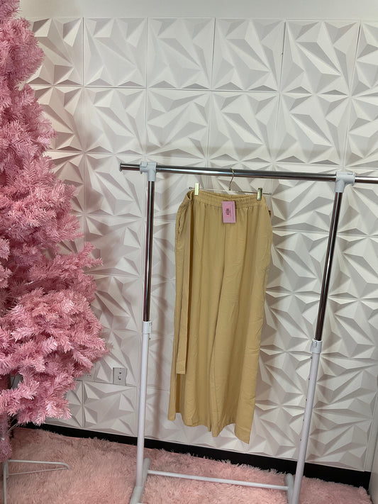 10/14 LADY DOKOTOO CREAM SLACKS SZ 14/16