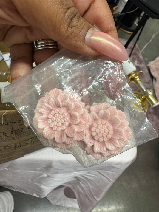 Lady Barely Blush Flower Earrings