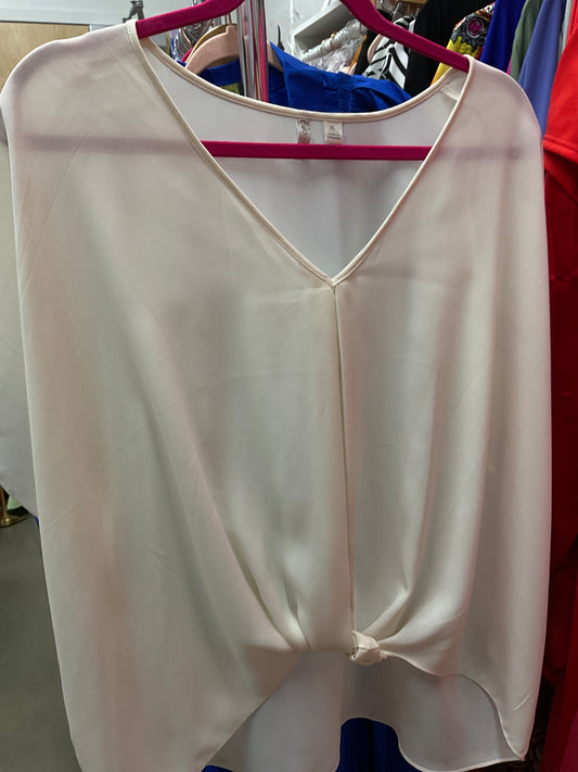 2/18 Lady Cato Cream blouse sz xl