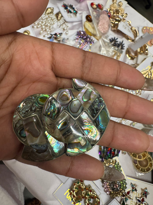 Lady Effortless Elegance Clip Earrings