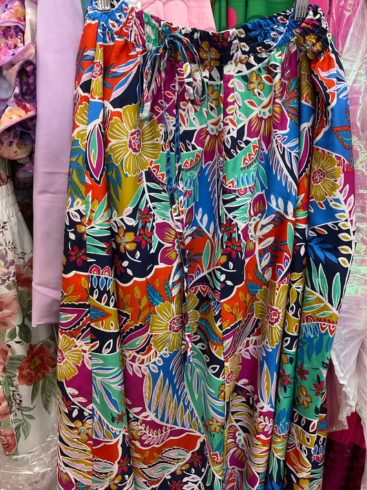 4/8 Lady Floral and Magical Printed Skirt Sz 3x