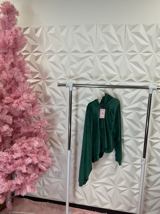 10/14 LADY VICTORIA SECRET JACKET SZ XXL