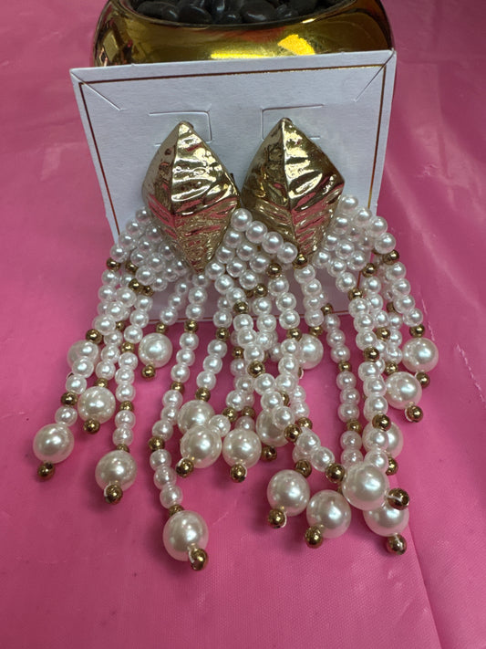 Lady Pearl Reverie Earrings