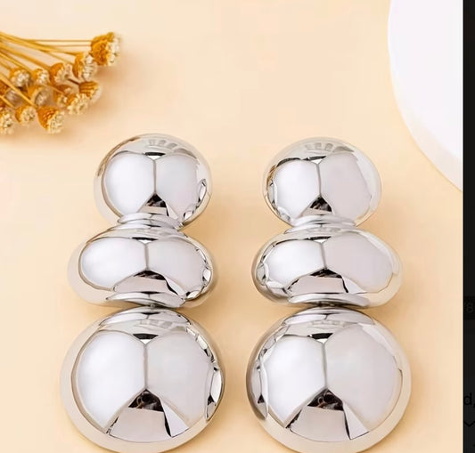 Lady Silver Drop Earrings