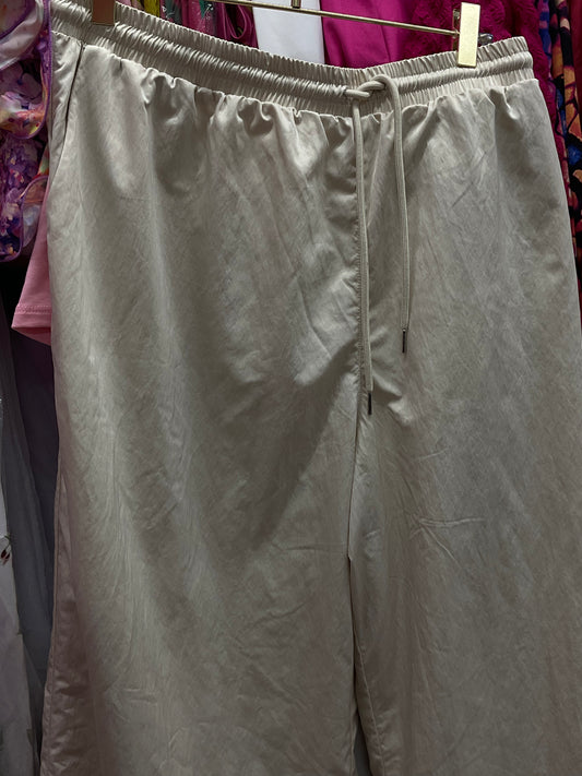4/21 Lady F21 Bronzed Wide Leg Pants sz 3x